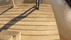 Animated Gif showing: Parkour Funny Fail - LOL