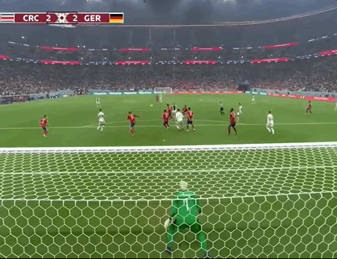 Animated Gif showing: World Cup 2022 - Costa Rica vs Germany 2-4: Kai Havertz's First Goal