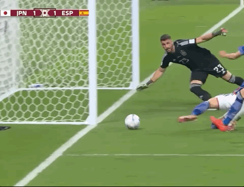 Animated Gif showing: World Cup 2022 - Japan vs Spain 2-1: Ao Tanaka's Goal