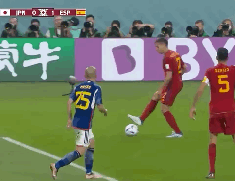 Animated Gif showing: World Cup 2022 - Japan vs Spain 2-1: Alvaro Morata's Goal