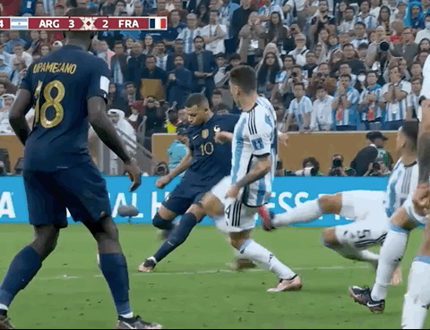 Animated Gif showing: World Cup 2022 - Argentina vs France 3-3 (4-2): Kylian Mbappé's Penalty Third Goal (Hat-Trick)