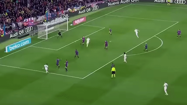 Animated Gif showing: Barcelona vs Real Madrid - Lucas Vazquez's Goal - Copa Del Rey