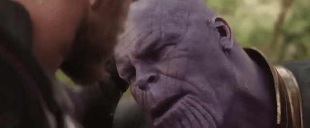 Animated Gif showing: Thanos Snap His Fingers - Avengers: Infinity War
