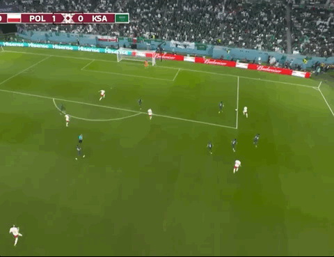 Animated Gif showing: World Cup 2022 - Poland vs Saudi Arabia 2-0: Piotr Zielinski's Goal
